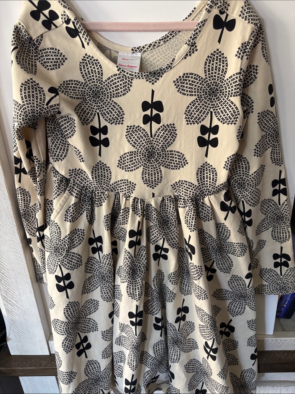 Size 120 (6/7) Hanna Andersson Cream Dress with Black Floral Print
